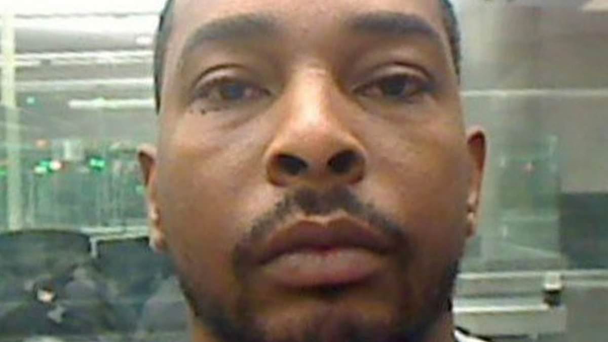 alert-–-fugitive-accused-of-wiping-out-new-york-family-including-kids-aged-two-and-four-is-captured-in-tourist-spot