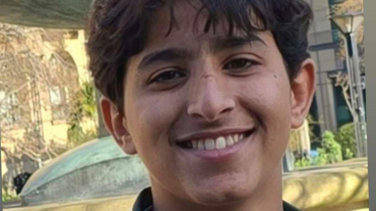 alert-–-schoolboy-pedestrian,-16,-killed-in-fatal-hit-and-run-was-‘going-to-meet-father-at-shops’-when-he-was-mowed-down-by-audi-that-‘swerved-towards-e-bike-riders’