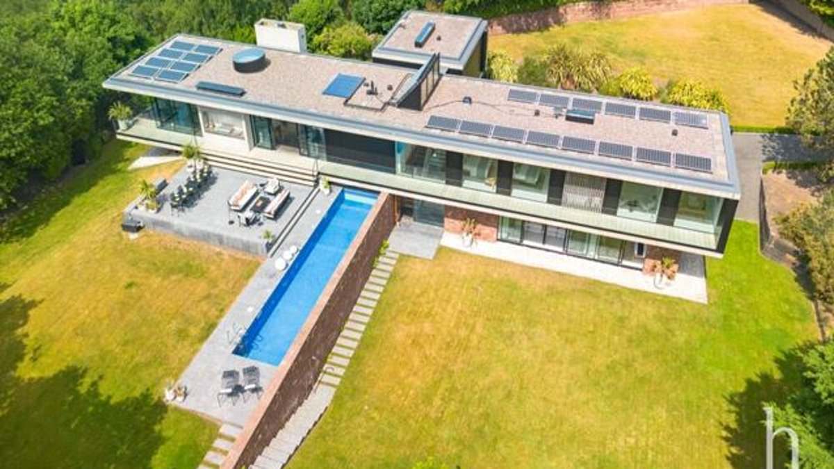 alert-–-the-real-reason-why-omaze’s-youngest-ever-winner-is-selling-her-3million-mansion-for-a-knockdown-price-after-less-than-a-year