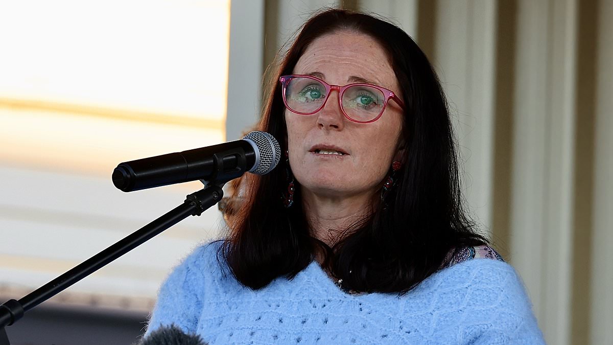 alert-–-pheobe-bishop’s-mum-issues-‘important’-message-to-australia-about-accused-killer’s-family