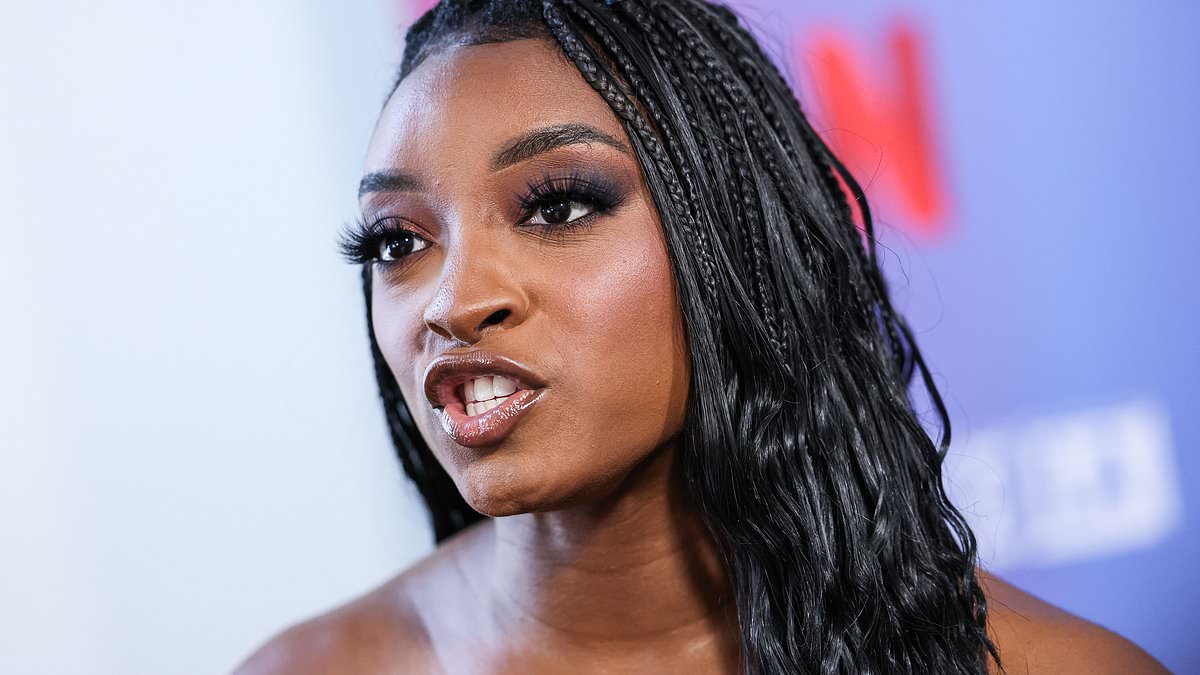 alert-–-simone-biles-apologizes-to-riley-gaines-for-personal-taunt-in-bitter-feud-over-trans-athletes