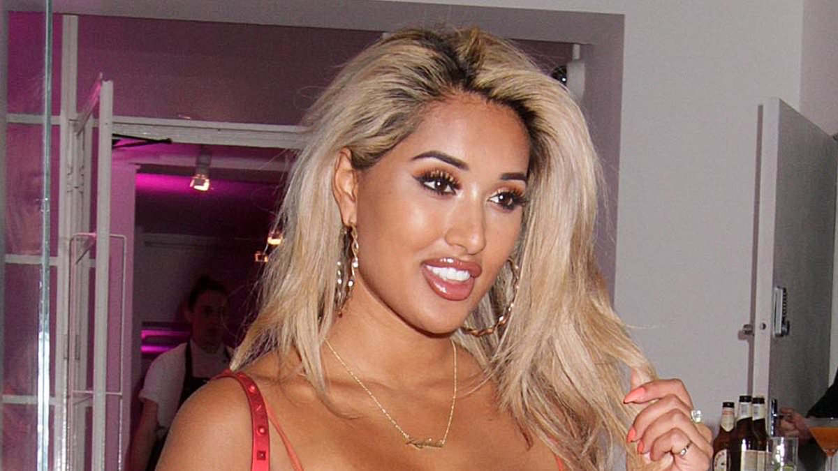 alert-–-zahida-allen-gives-birth!-geordie-shore-star-welcomes-first-child-as-she-shares-an-adorable-slew-of-snaps-with-her-newborn