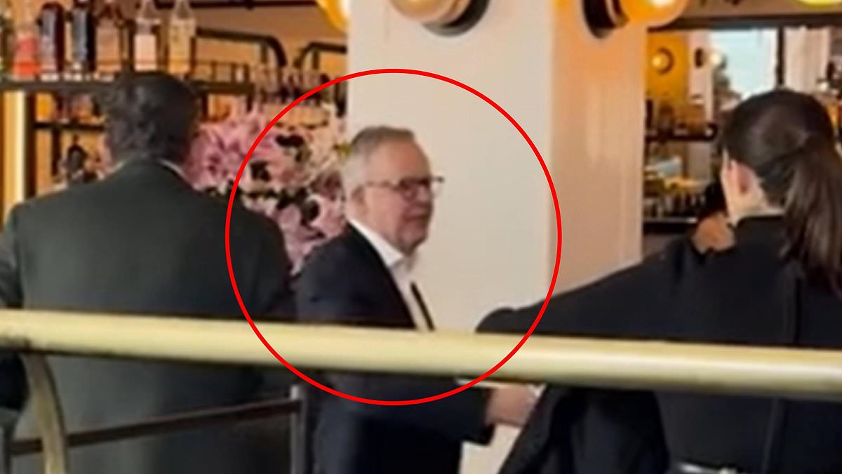 alert-–-anthony-albanese-and-dan-andrews-wine-and-dine-at-luxury-melbourne-restaurant-just-days-before-the-pm-meets-with-donald-trump