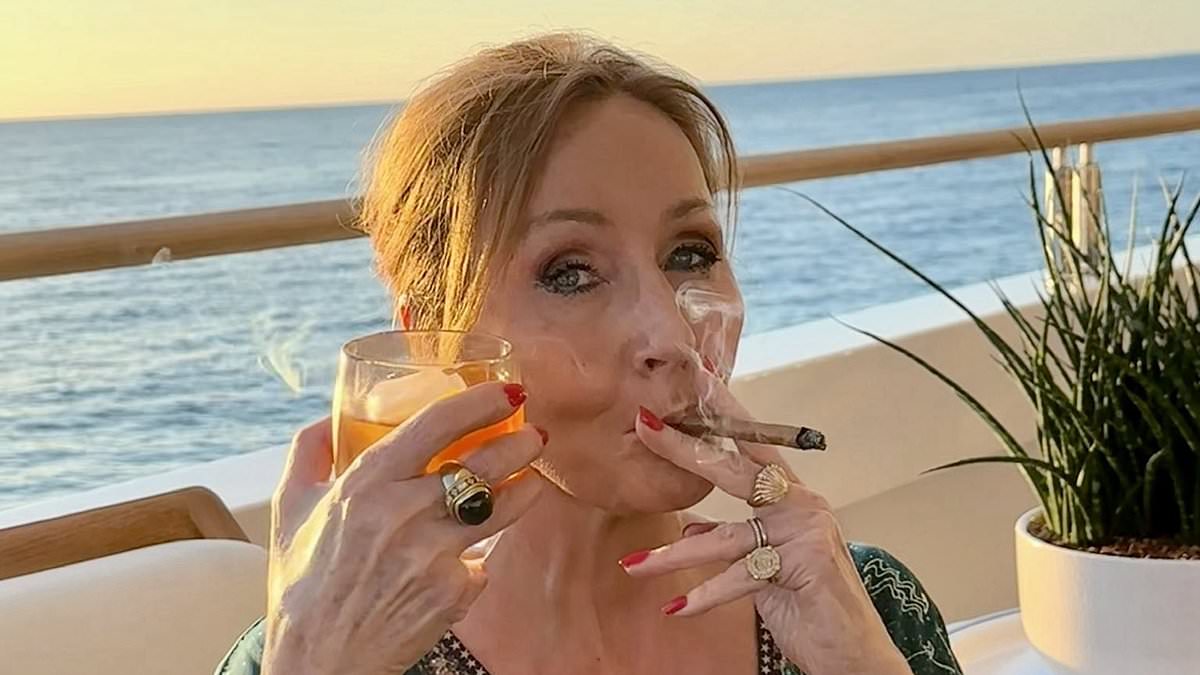 alert-–-jk-rowling-tells-boy-george-‘i’ve-never-handcuffed-a-man-to-a-wall-and-beaten-him-with-a-chain’-as-she-mentions-his-assault-conviction-in-last-salvo-in-trans-row