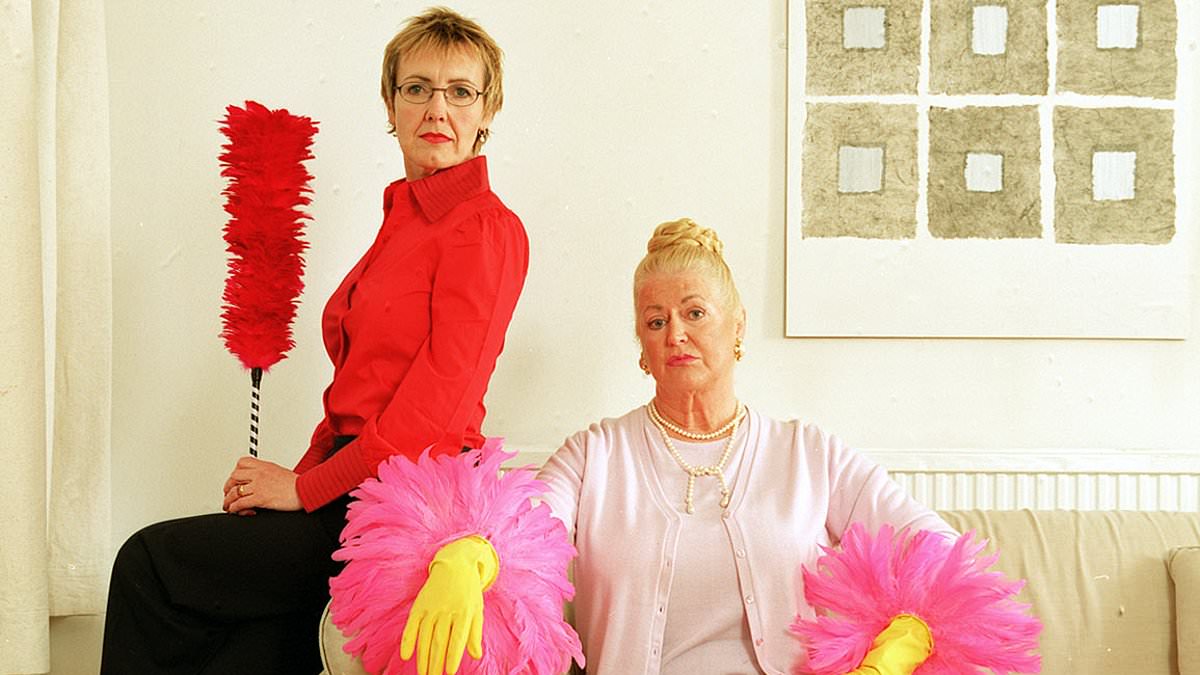 alert-–-kim-woodburn’s-co-star-aggie-mackenzie-breaks-silence-on-star’s-death-following-short-illness-as-she-brands-cbb-icon-a-‘tormented-soul’-and-admits-they-‘clashed-often’-during-two-decade-feud