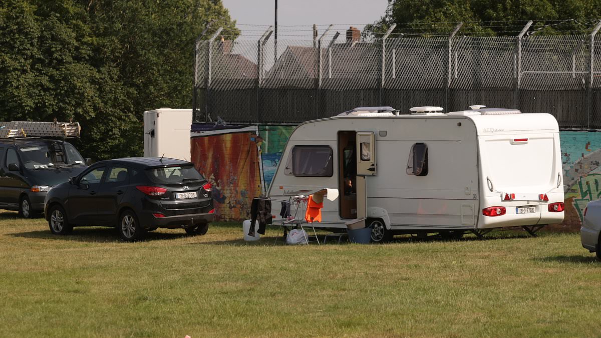 alert-–-travellers-bring-their-caravans-back-to-family-park-for-fifth-time-this-year-–-after-locals-had-to-pick-up-rubbish-following-previous-visit