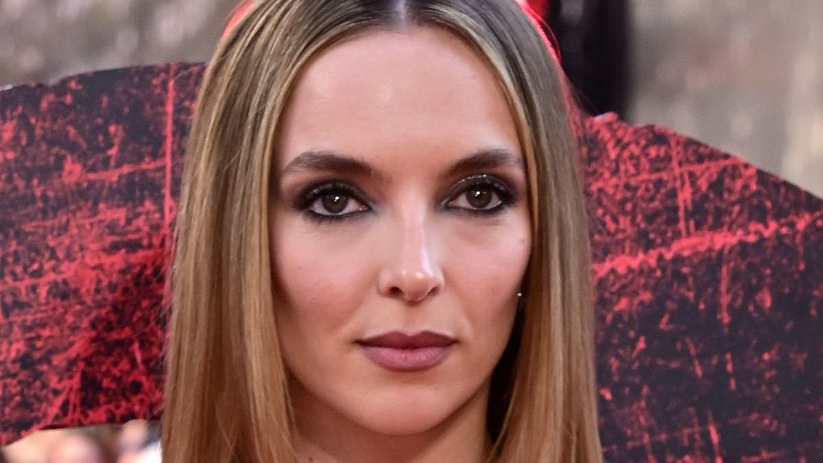 alert-–-jodie-comer-puts-on-a-showstopping-display-in-a-metallic-silver-gown-as-she-joins-co-star-aaron-taylor-johnson-at-the-premiere-of-danny-boyle’s-long-awaited-sequel-28-years-later