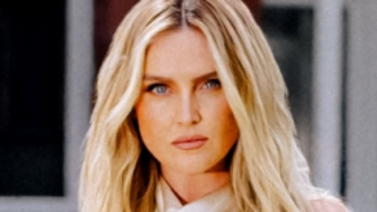 alert-–-perrie-edwards-reveals-return-to-the-stage-after-kickstarting-her-solo-career-as-she-announces-she-will-perform-at-huge-sporting-event