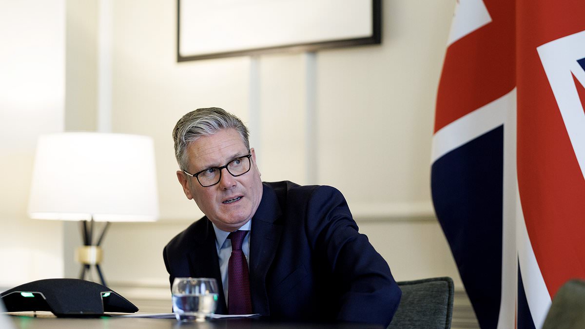 alert-–-starmer-‘must-give-green-light-for-trump’s-iran-strikes’:-frantic-diplomacy-as-us-could-launch-nuclear-bunker-raids-from-diego-garcia-base-–-with-uk-bracing-for-retaliation