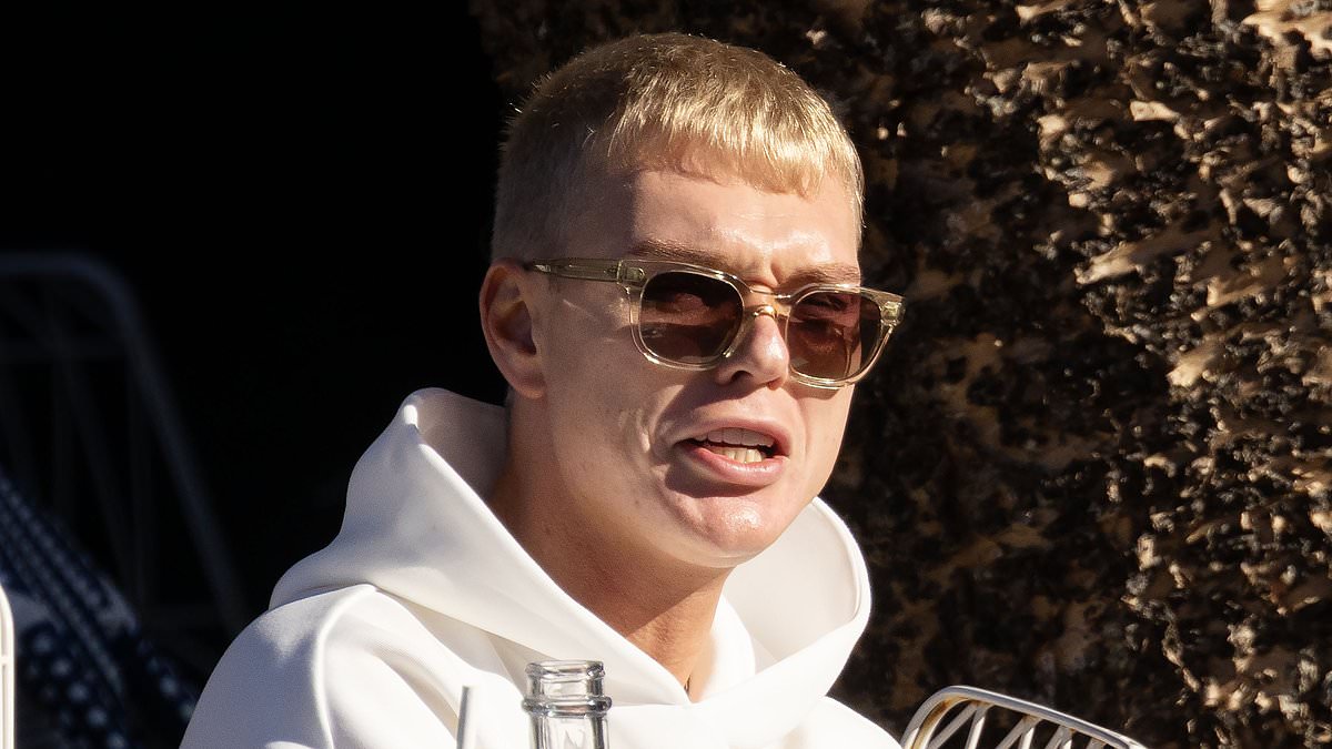 alert-–-jack-vidgen-appears-in-good-health-as-he-attends-church-service-with-his-mother-after-seventh-stint-in-rehab
