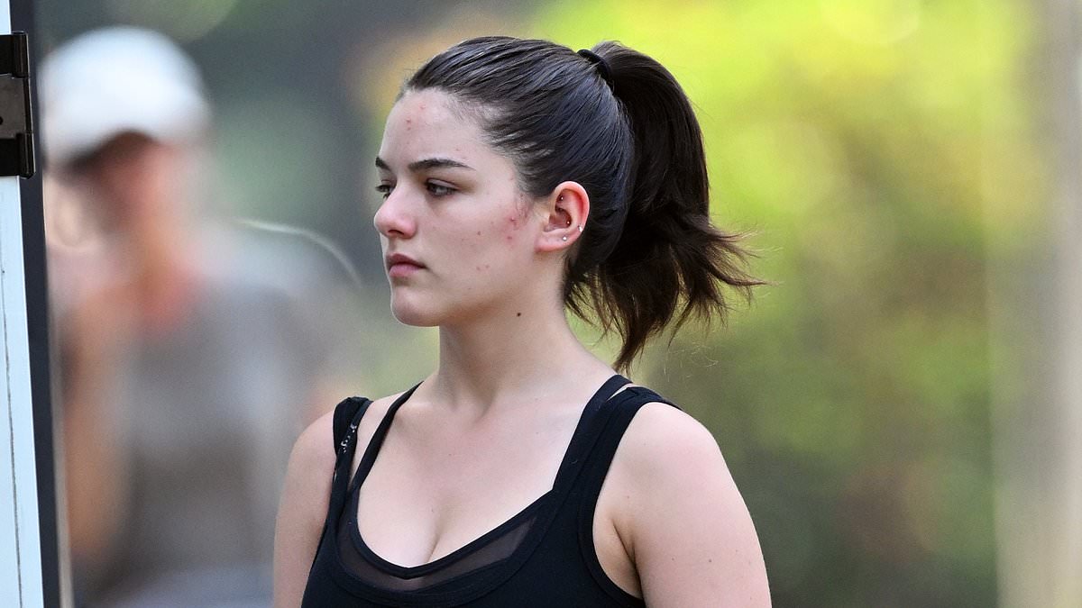 alert-–-suri-cruise-is-the-spitting-image-of-her-mother-katie-holmes-while-back-in-nyc-on-a-college-break