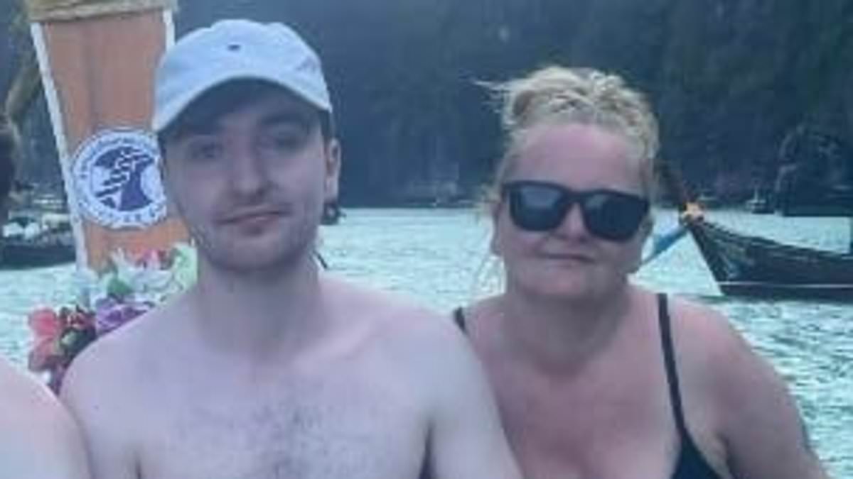 alert-–-british-teacher,-25,-dies-in-china-just-90-minutes-after-telling-his-mother-how-much-he-was-looking-forward-to-trip-back-to-uk