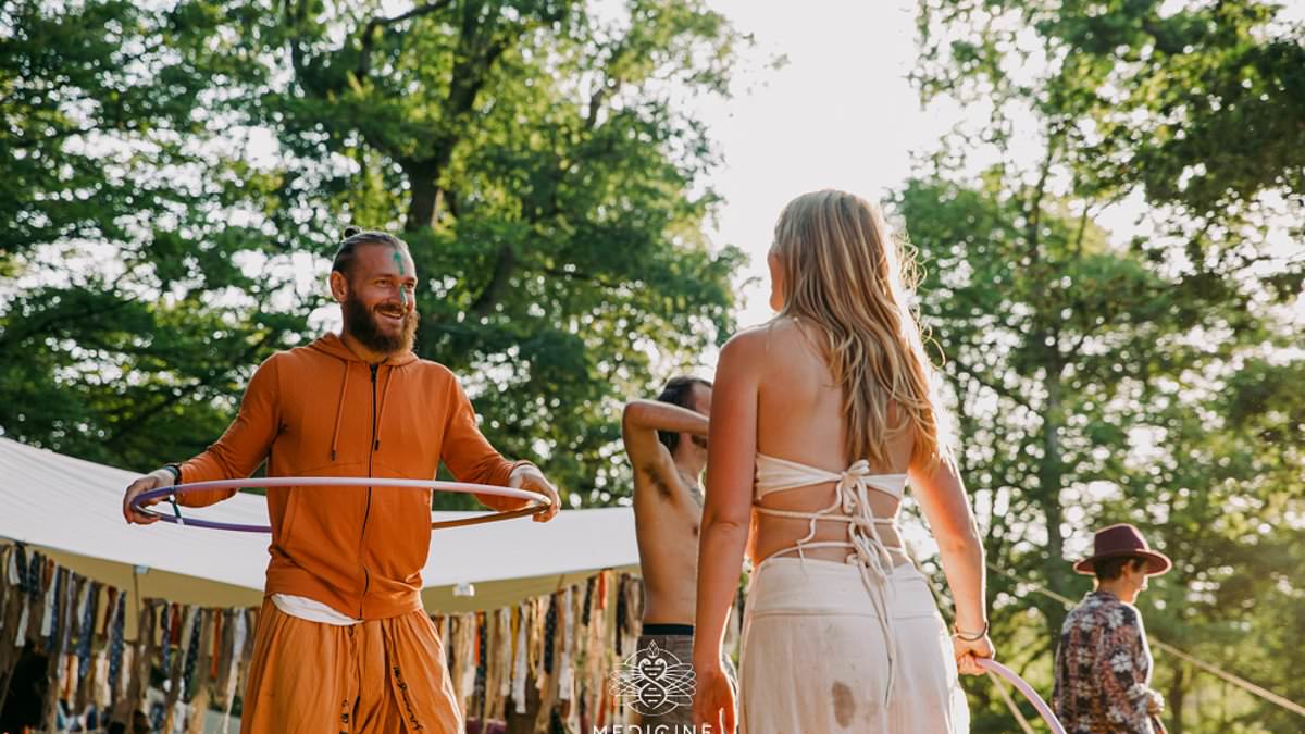 alert-–-he-sought-enlightenment-with-psychedelic-drug-loved-by-prince-harry…-but-mind-bending-narcotics-turned-this-yoga-fan-into-sword-wielding-schoolboy-killer:-now-read-all-the-warning-signs-that-were-missed