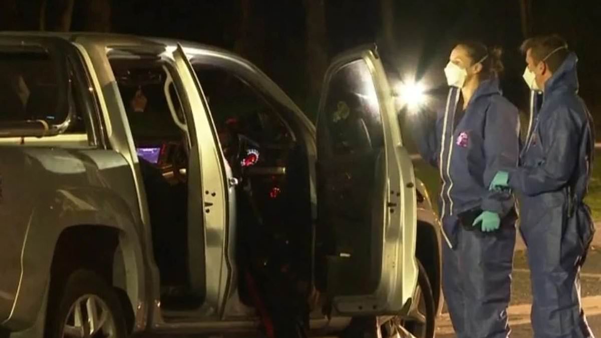 alert-–-australia-news-live:-urgent-manhunt-underway-after-a-man-was-stabbed-to-death-in-the-driveway-of-a-suburban-home