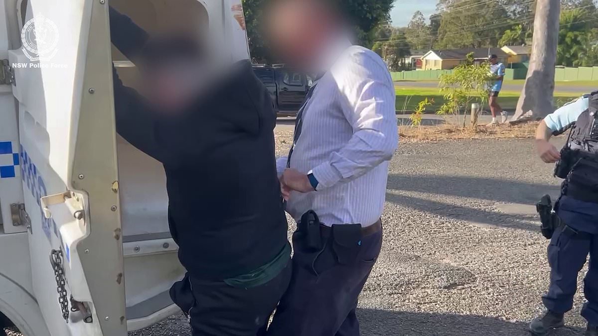alert-–-teenager-arrested-after-an-alleged-violent-ambush-on-a-female-police-officer-where-rocks-and-car-headrests-were-tossed
