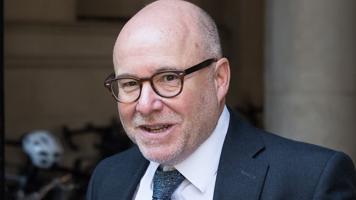 alert-–-i’m-not-a-huge-lefty!-attorney-general-lord-hermer-dismisses-claims-he-‘defends-those-who-hate-britain’-and-hits-out-at-‘two-tier’-justice-jibes-as-‘disgusting’