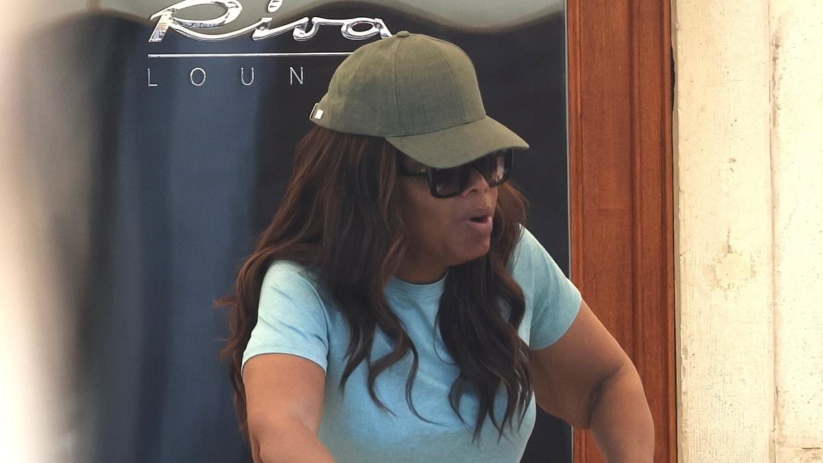 alert-–-oprah-winfrey,-71,-shows-off-her-ozempic-weight-loss-in-fitted-gymwear-as-she-enjoys-a-workout-with-gayle-king,-40,-and-orlando-bloom,-48,-in-venice-ahead-of-lauren-sanchez-and-jeff-bezos’-wedding