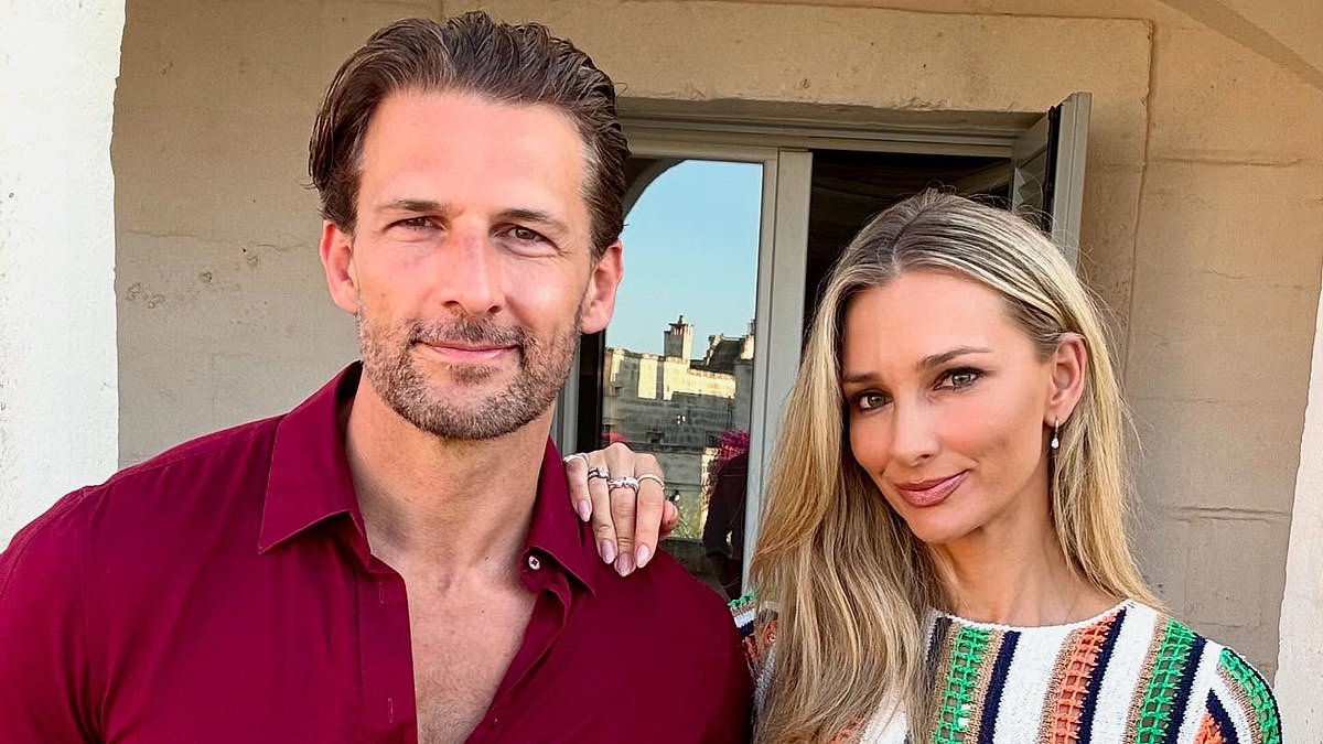 alert-–-anna-heinrich-and-tim-robards-return-to-the-scene-of-their-luxe-italian-nuptials-for-romantic-child-free-vacation