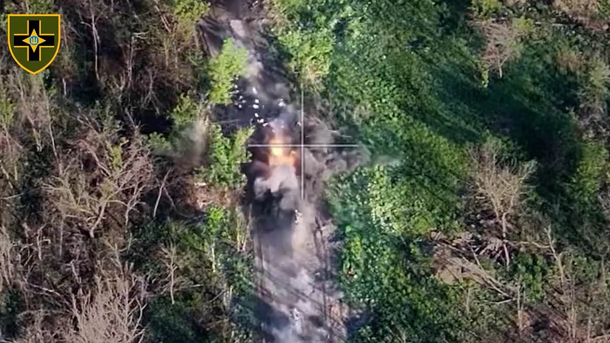 alert-–-moment-putin’s-‘suicide-bikers’-roar-into-hell:-russian-commanders-send-waves-of-motorbike-troops-into-no-man’s-land-in-desperate-one-way-missions