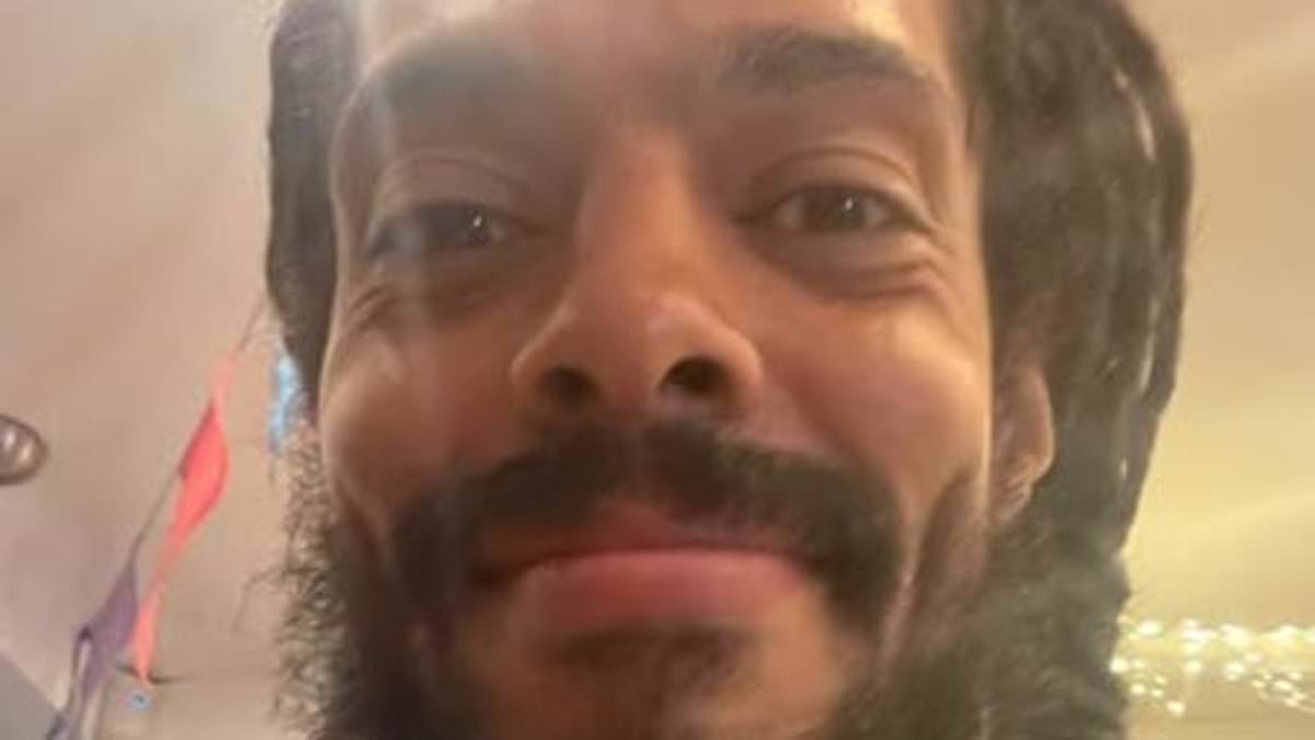 alert-–-israel-blasts-bbc-for-failing-to-cut-live-broadcast-of-punk-duo-bob-vylan’s-‘death-to-the-idf’-chants-amid-calls-to-arrest-singer-–-as-he-revels-in-the-fury-while-tucking-into-ice-cream