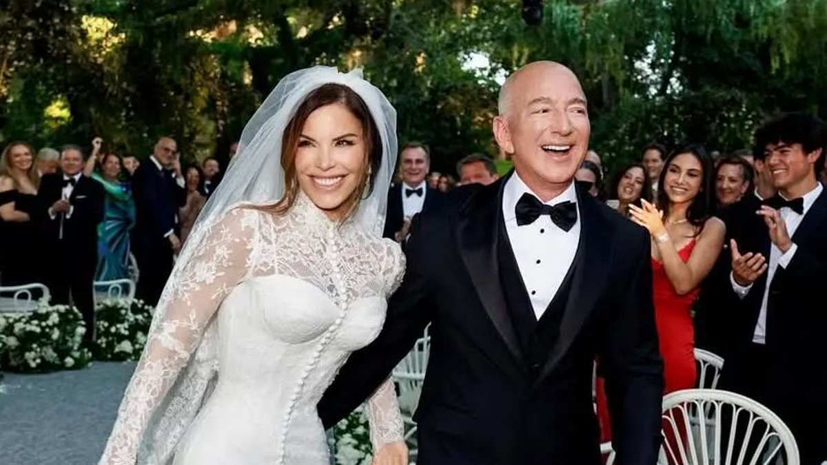 alert-–-the-only-thing-more-grotesque-than-the-bezos-sanchez-wedding?-these-whining-hollywood-bores-who-just-hit-a-hypocritical-new-low:-meredith-clark