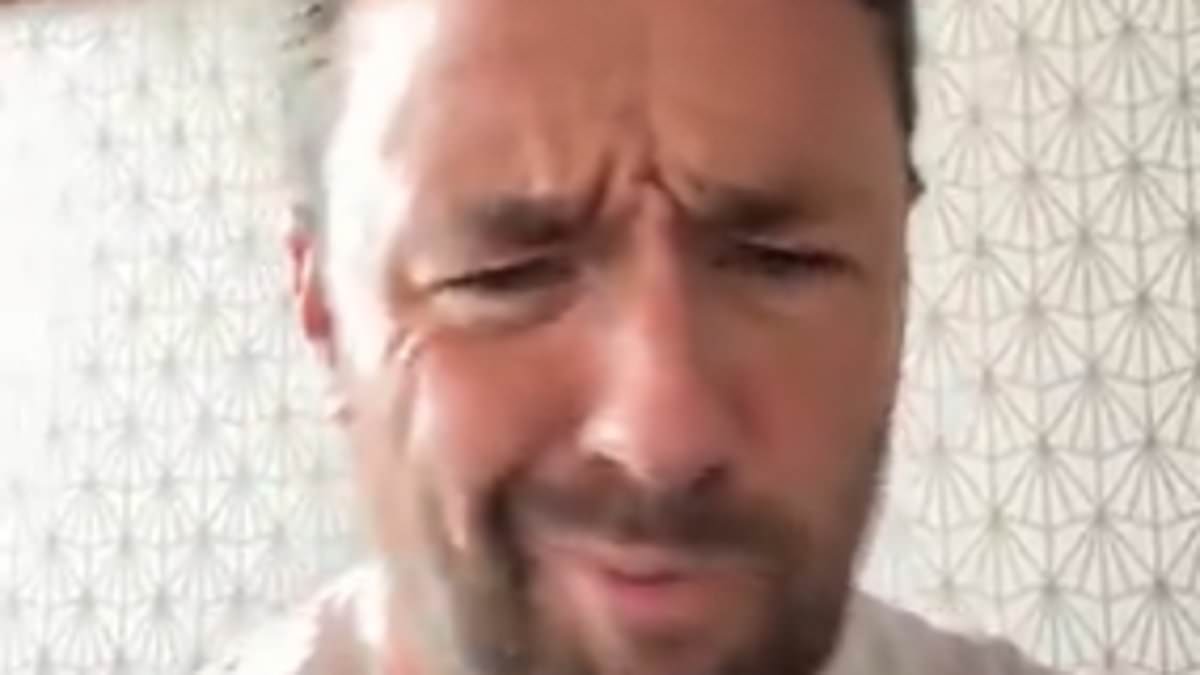alert-–-jason-manford-takes-aim-at-hotel-chain’s-‘ridiculous-policy’-after-being-forced-to-share-a-room-and-refuses-to-delete-his-video-rant-so-‘people-know-what-your-company-are-doing’