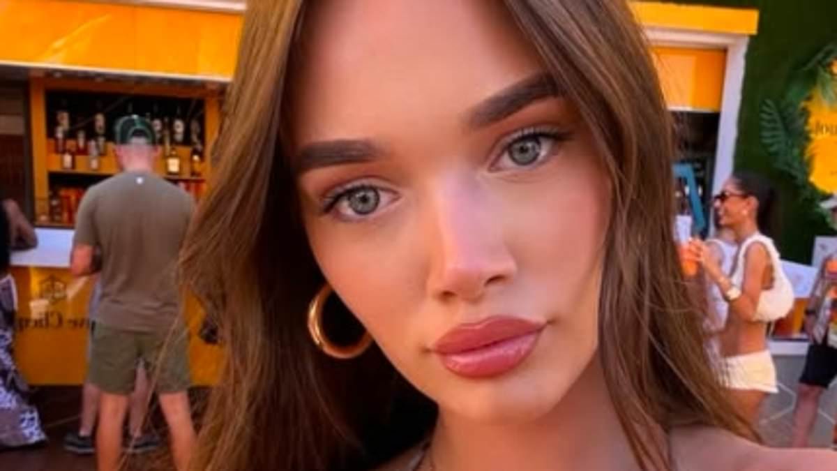 alert-–-phoebe-tomlinson,-21,-poses-in-a-skimpy-bikini-as-she-marks-one-year-since-having-her-boob-job-and-reveals-she-feels-‘so-confident’-after-surgery