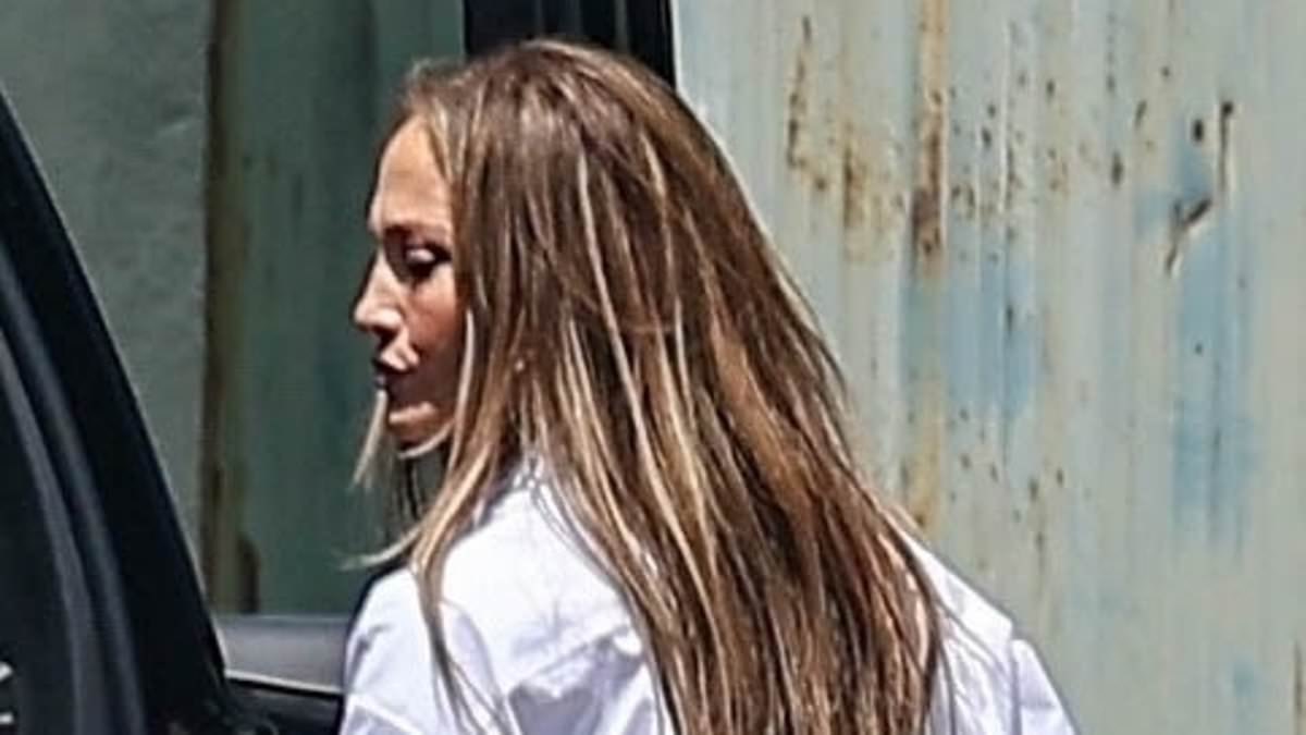 alert-–-jennifer-lopez-looks-somber-as-she-hits-the-dance-studio-while-ex-diddy-fights-prison-after-split-verdict