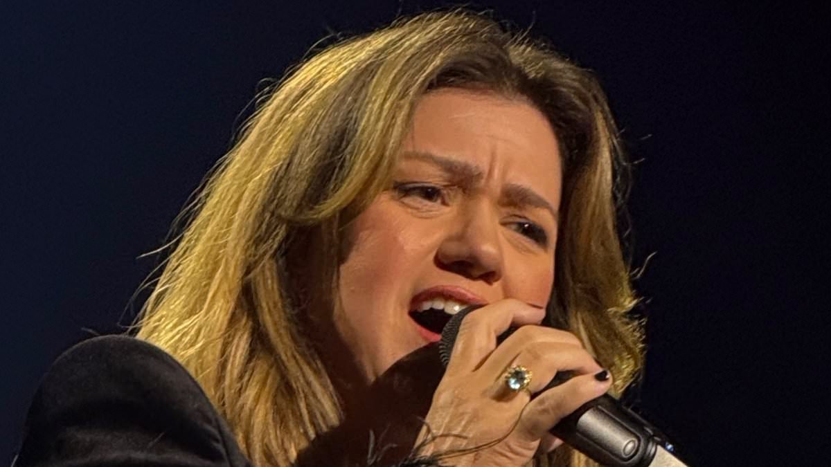 alert-–-kelly-clarkson-cancels-first-shows-of-las-vegas-residency-minutes-before-showtime