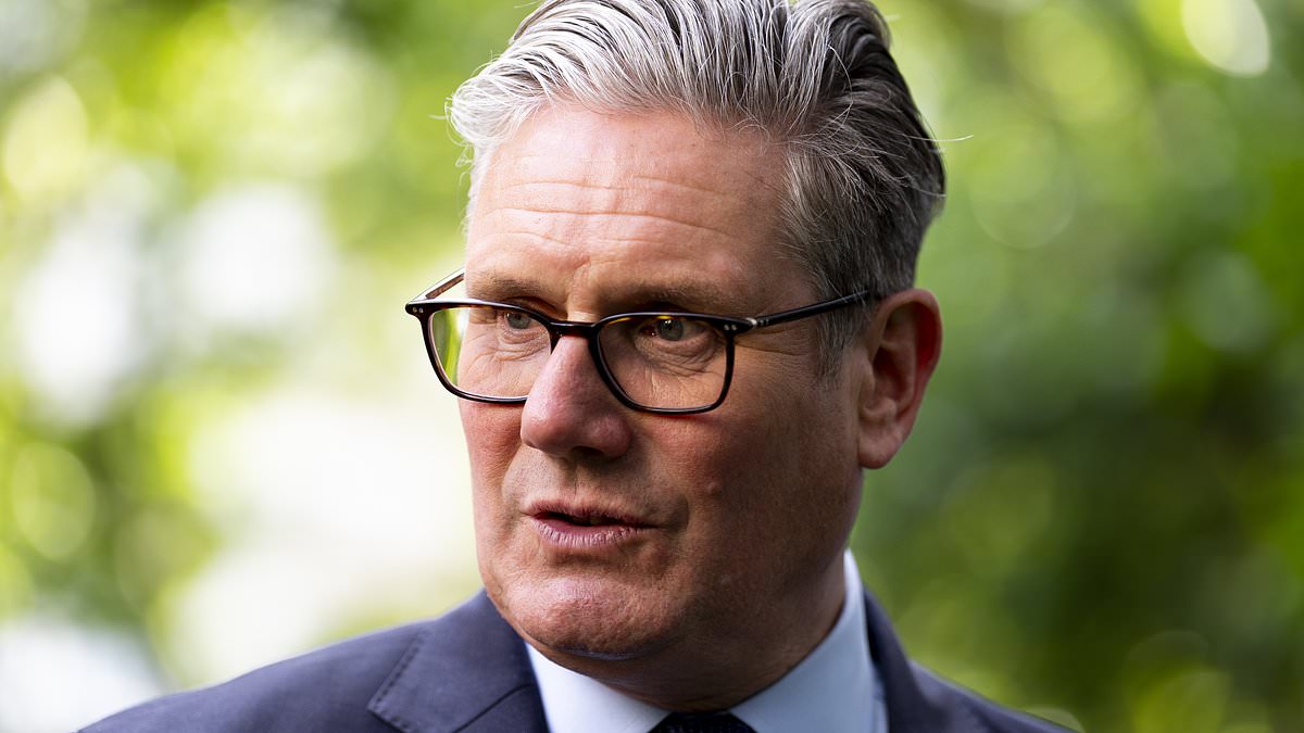 alert-–-keir-starmer-risks-infuriating-labour’s-left-wing-mps-again-with-plans-to-scrap-two-child-benefit-cap-now-‘dead-in-the-water’