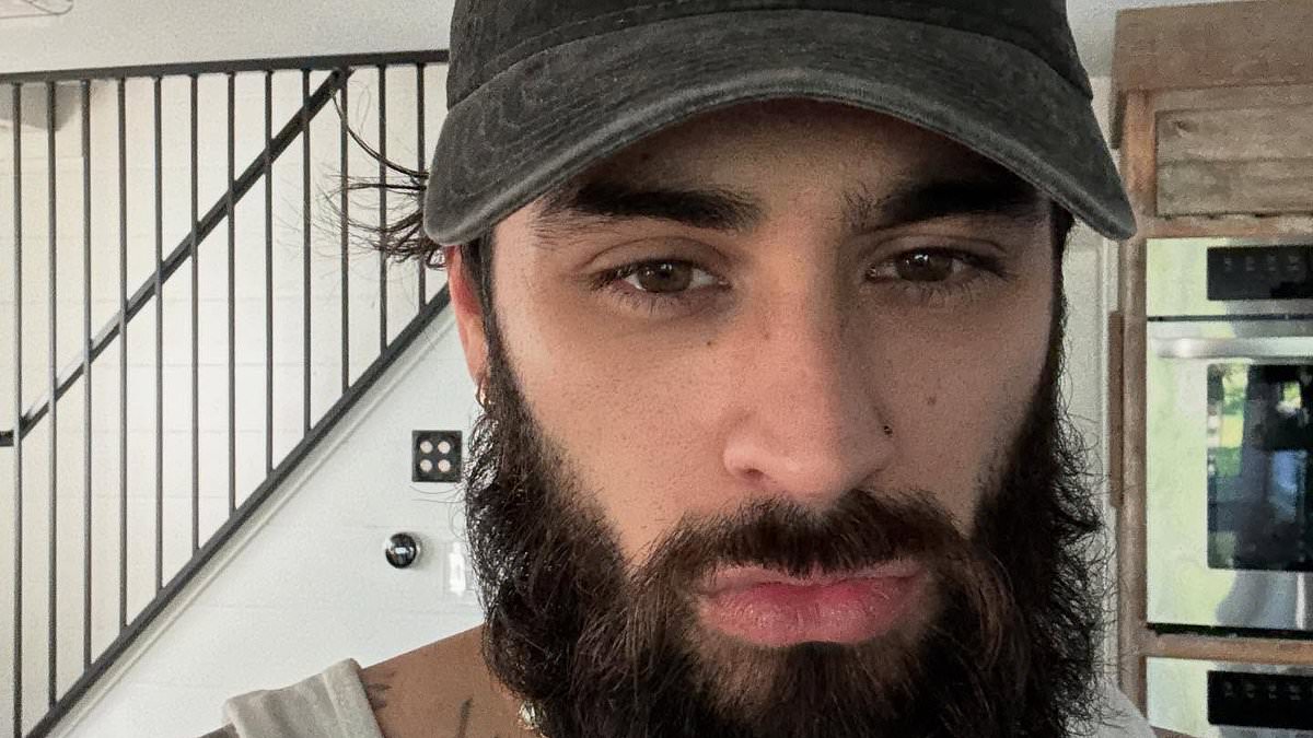 alert-–-zayn-malik-drops-bombshell-about-facing-‘racism’-during-one-direction-days