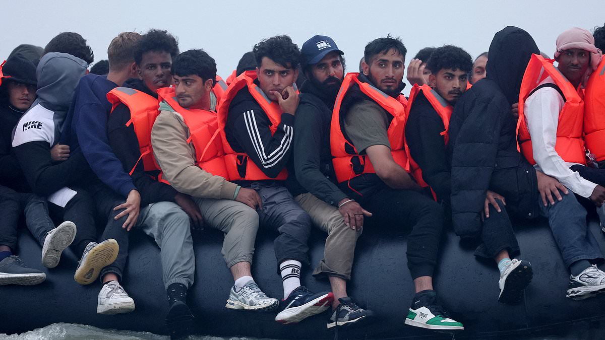 alert-–-starmer-faces-humiliation-yet-again-as-flagship-‘one-in,-one-out’-migrant-deal-to-tackle-the-small-boats-crisis-‘set-to-be-scuppered-by-the-eu’