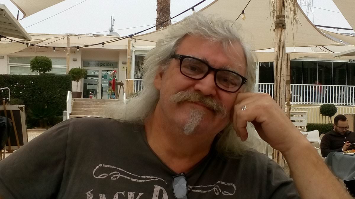 alert-–-legendary-angel-witch-bassist-kevin-riddles-is-dead-at-68:-influential-heavy-metal-artist-was-battling-cancer