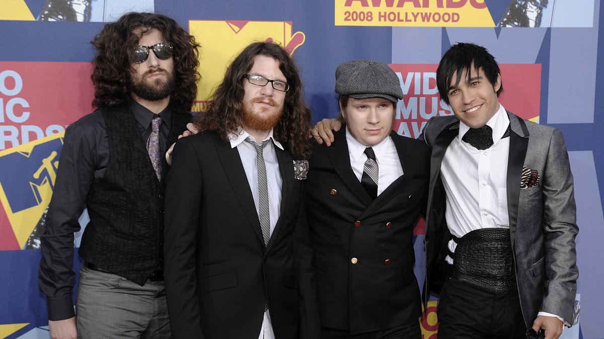 alert-–-fall-out-boy-rocker-drops-out-of-huge-tour-to-undergo-major-surgery