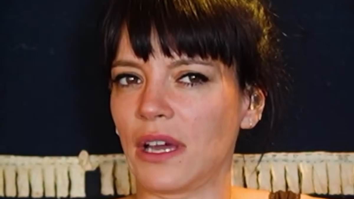alert-–-lily-allen-gives-oasis-advice-on-how-to-deal-with-their-famous-feud-on-tour-and-reveals-band-are-the-reason-she-got-into-music-–-after-that-aeroplane-romp-with-liam-gallagher