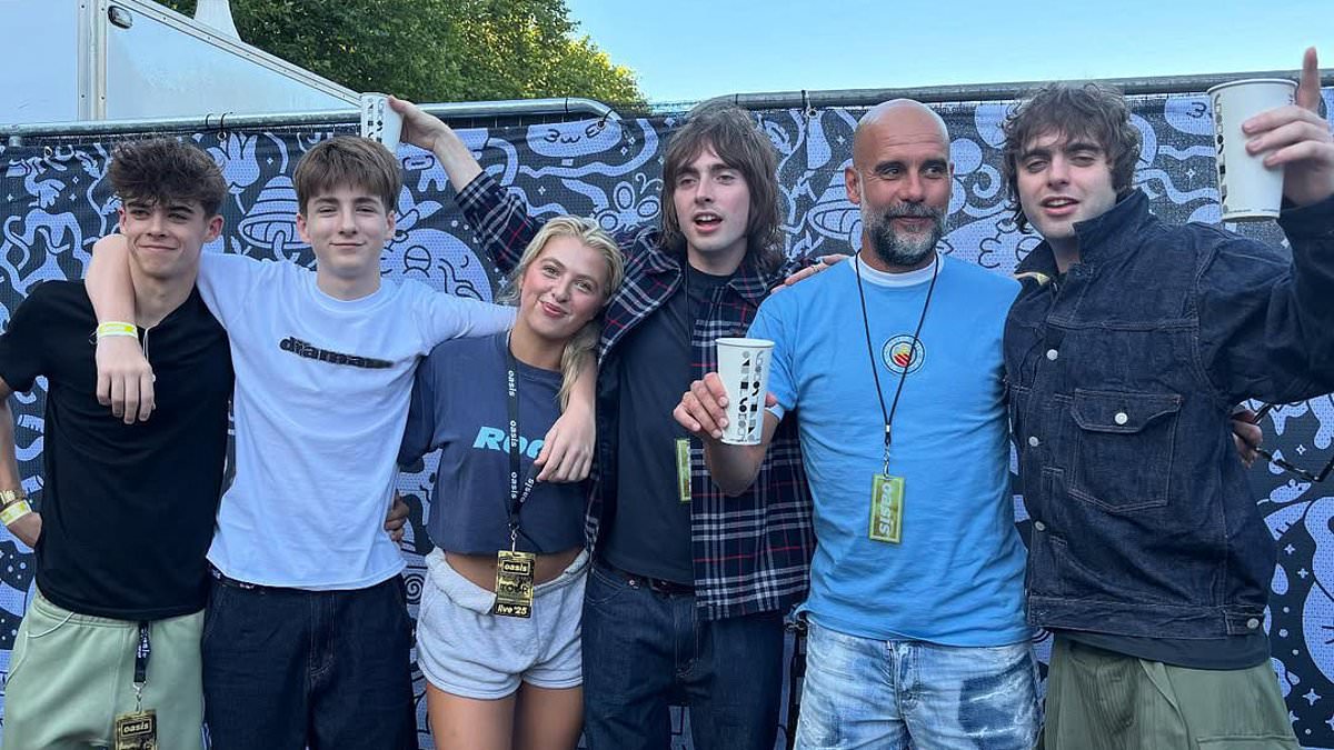 alert-–-oasis’-kids-prove-they’re-closer-than-ever-as-liam-and-noel-gallagher’s-offspring-reunite-for-‘pic-of-the-century’-ahead-of fathers’-first-manchester-show