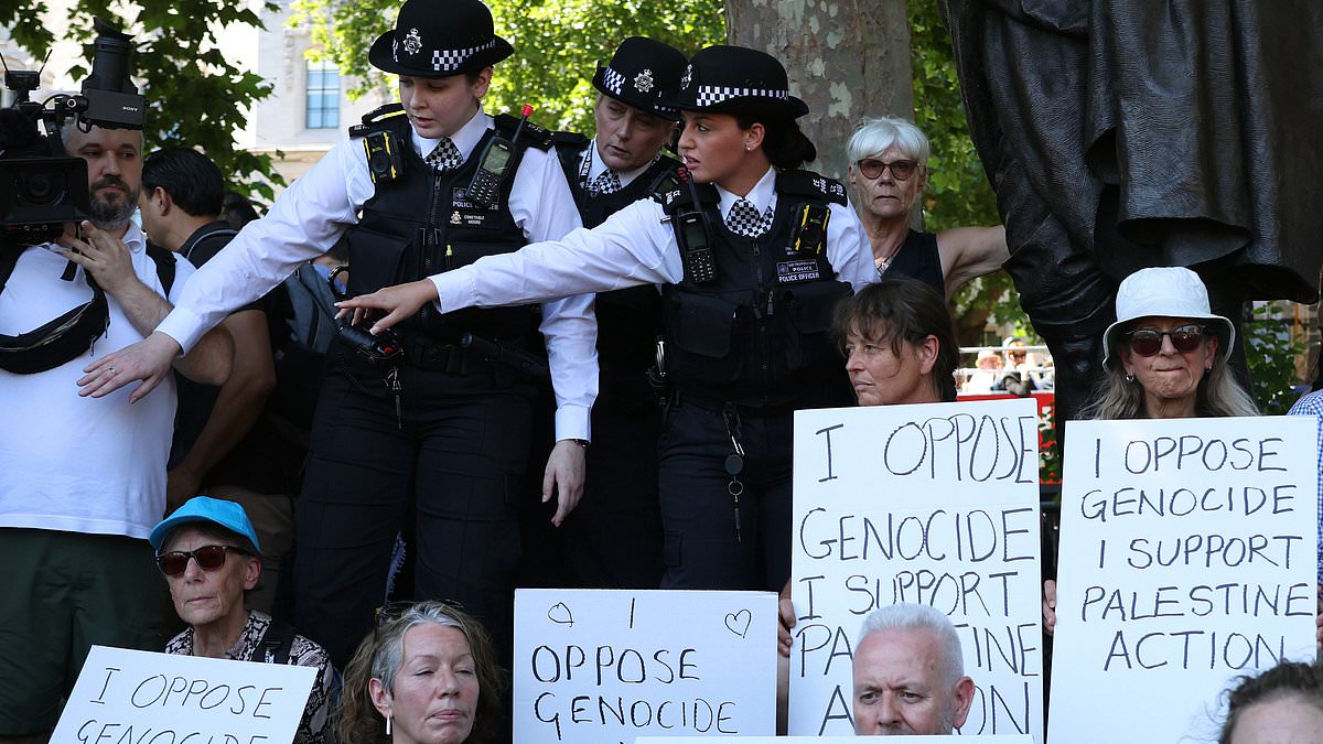 alert-–-police-arrest-more-protesters-for-supporting-banned-palestine-action-after-seizing-29-people-including-83-year-old-priest-last-week
