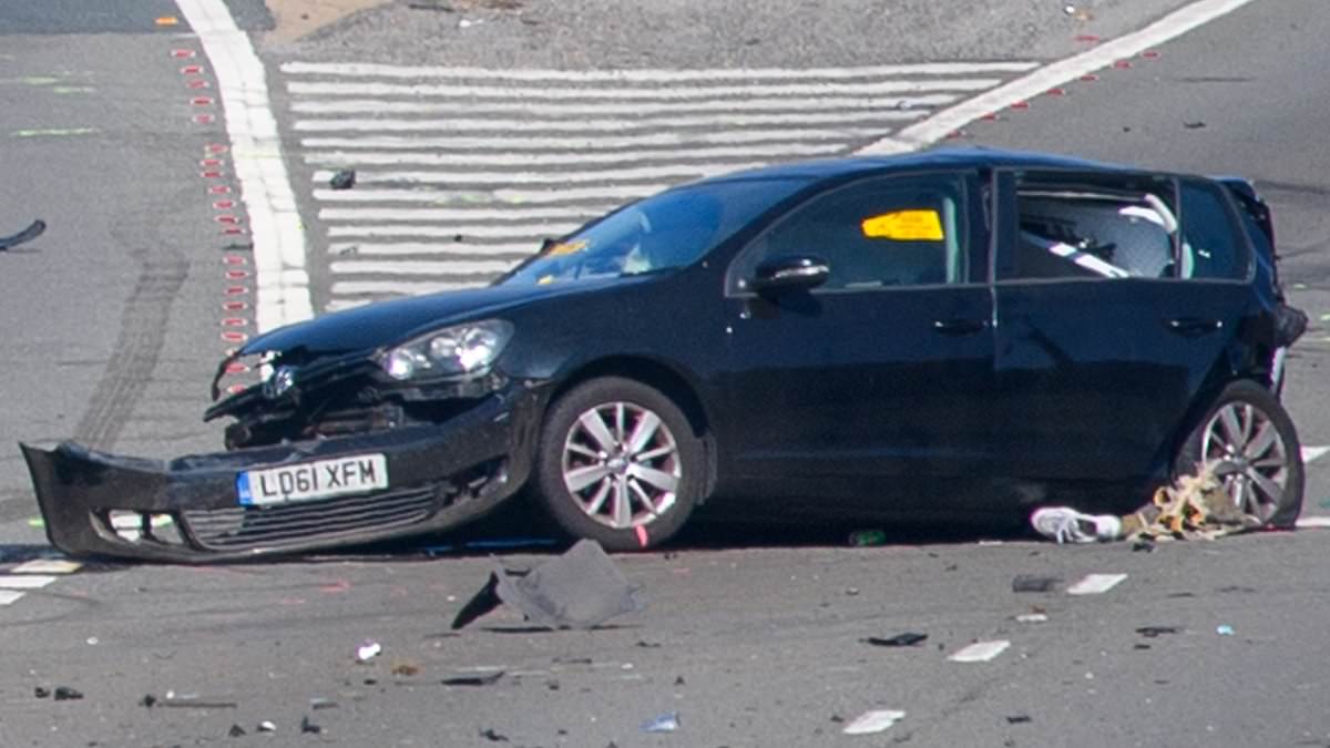 alert-–-police-hunt-two-women-and-two-men-who-fled-on-foot-from-mercedes-after-vw-golf-driver,-27,-was-killed-in-motorway-crash