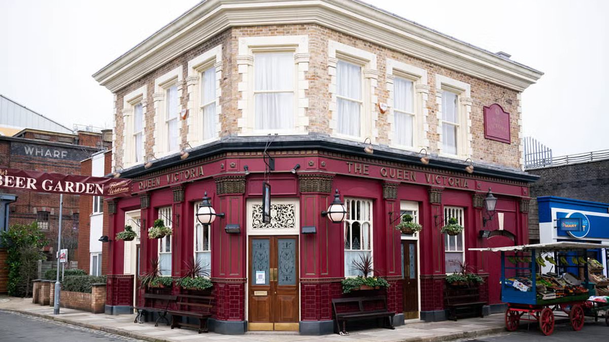 alert-–-police-‘arrest-eastenders-actor-on-suspicion-of-indecent-assault-on-set-in-front-of-shocked-bbc-soap-opera-stars’