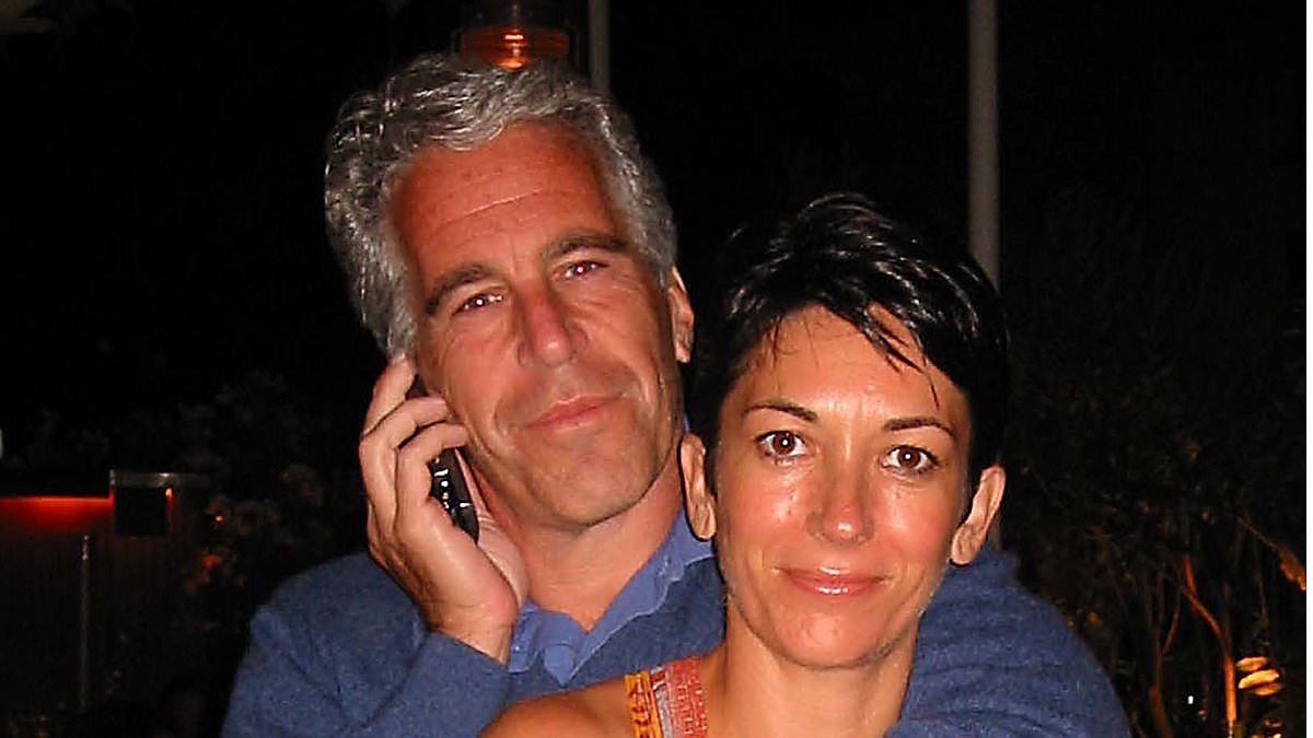alert-–-jeffery-epstein’s-accomplice-ghislaine-maxwell-is-ready-to-reveal-‘truth’-of-the-pedophile-client-list,-say-insiders.-so,-why-are-republicans-blocking-her?