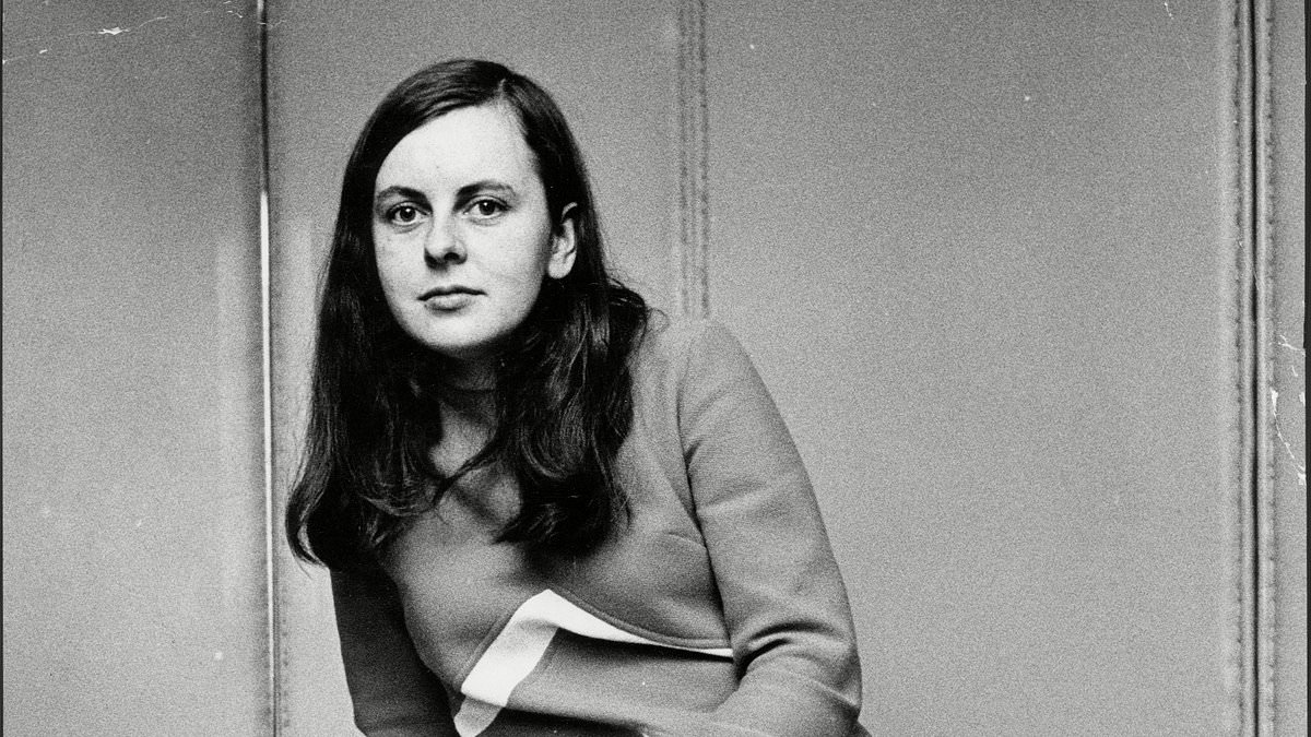 alert-–-sas-veteran-disgusted-at-labour’s-betrayal-of-his-comrades-breaks-44-year-silence-to-reveal-his-regiment-saved-the-life-of-irish-republican-bernadette-devlin-following-a-horrific-murder-attempt