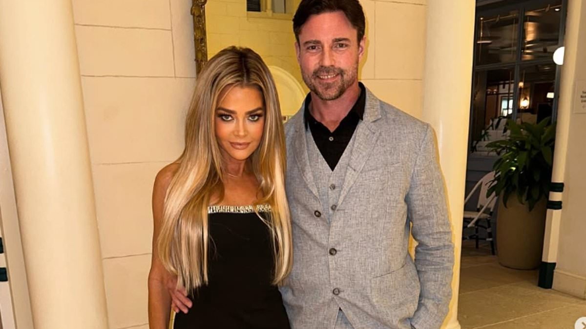 alert-–-denise-richards’-estranged-husband-gives-new-explanation-for-her-black-eye-as-divorce-turns-messy