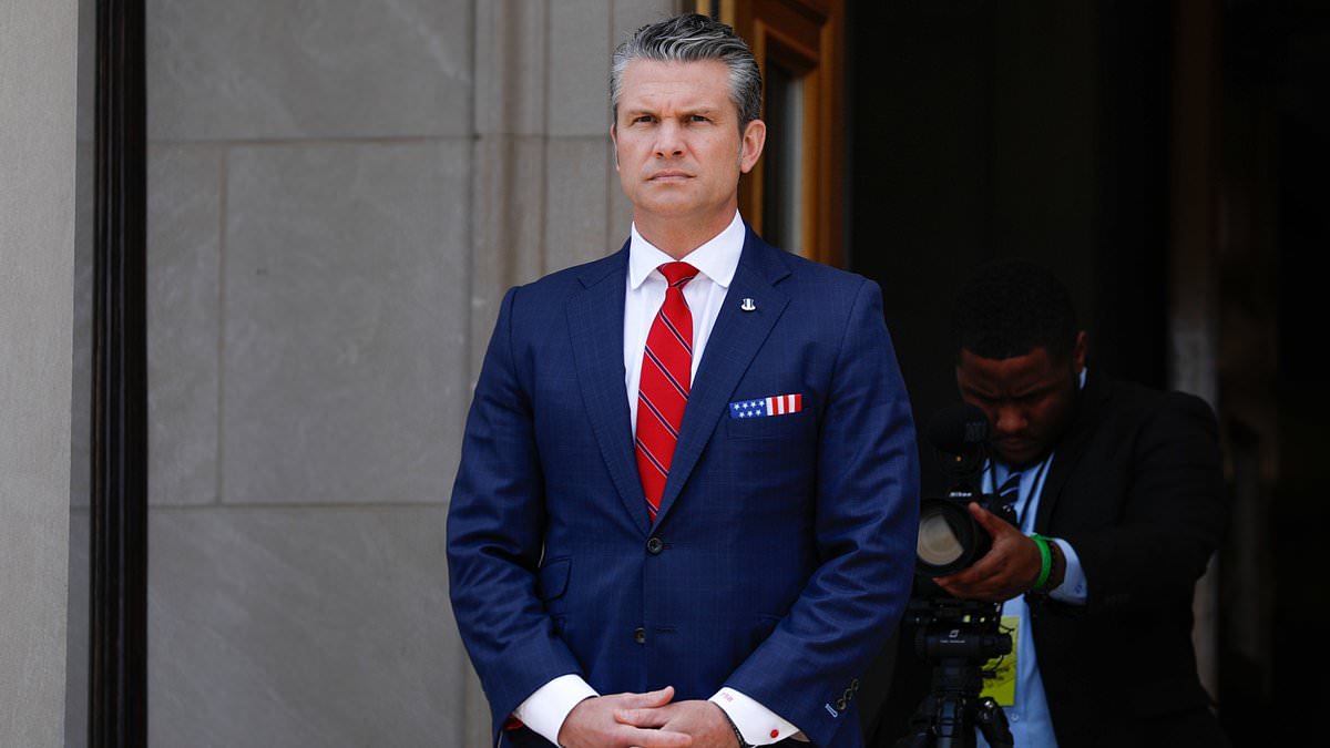 alert-–-pete-hegseth-fires-top-pentagon-staffer-under-mysterious-circumstances