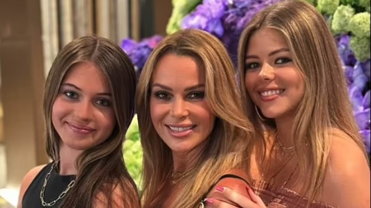 alert-–-amanda-holden-jokes-she’s-the-‘new-kris-jenner’-as-she-reveals-her-lookalike-daughters-lexi,-19,-and-hollie,-13,-will-take-on-london-fashion-week-and-talks-of-a-family-reality-show