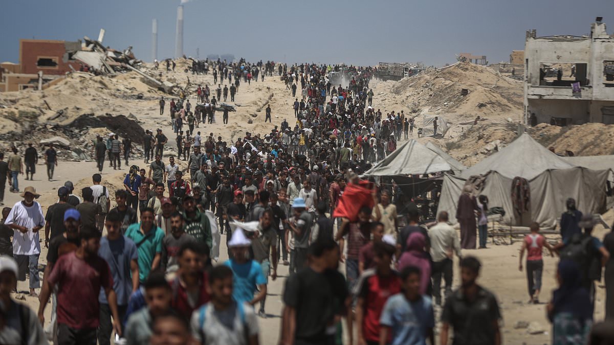 alert-–-gaza-health-ministry-says-israeli-fire-has-killed-67-palestinians-waiting-for-aid-trucks-as-pope-leo-brands-war-‘barbaric’-and-calls-for-its-end