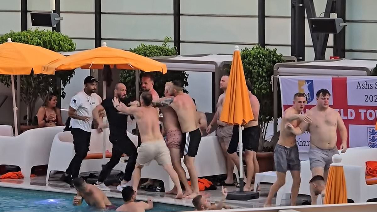 alert-–-moment-huge-fight-breaks-out-at-benidorm-swimming-pool-in-front-of-shocked-tourists