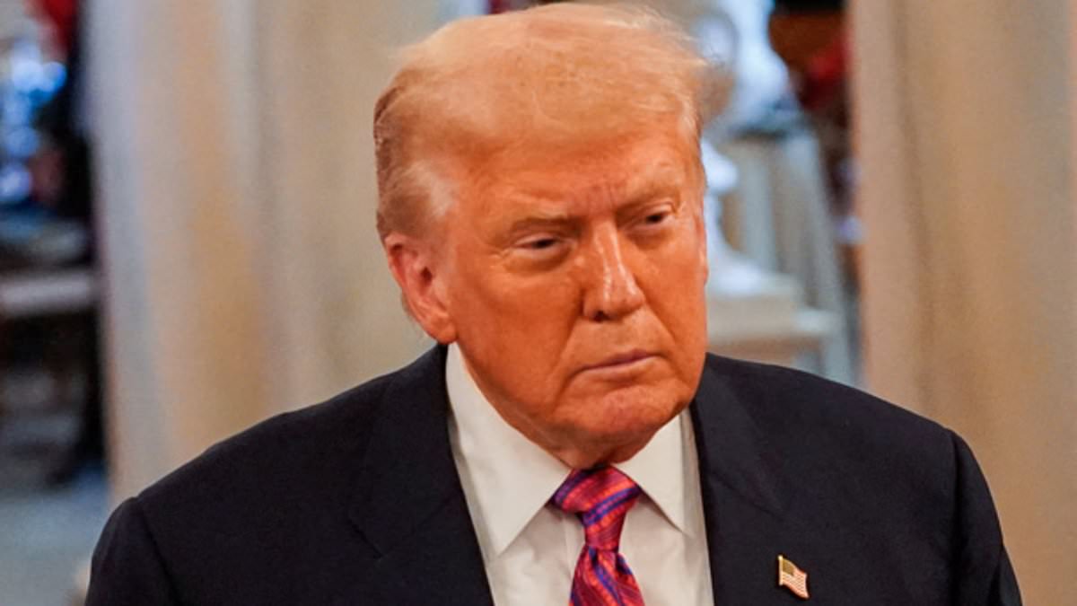 alert-–-trump-makes-extraordinary-obama-threat-during-rant-after-secret-files-exposed-barack’s-role-in-‘russia-hoax’