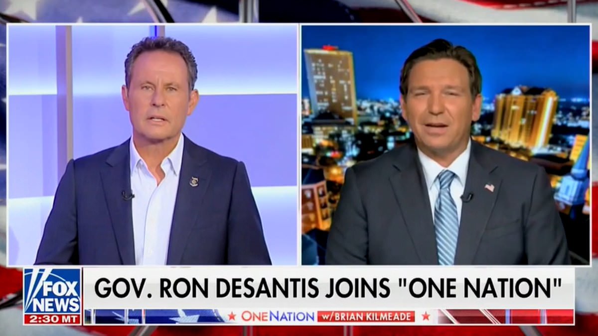 alert-–-fox-news-host-visibly-upsets-ron-desantis-by-reminding-florida-governor-of-insults-trump-doled-out-on-campaign-trail