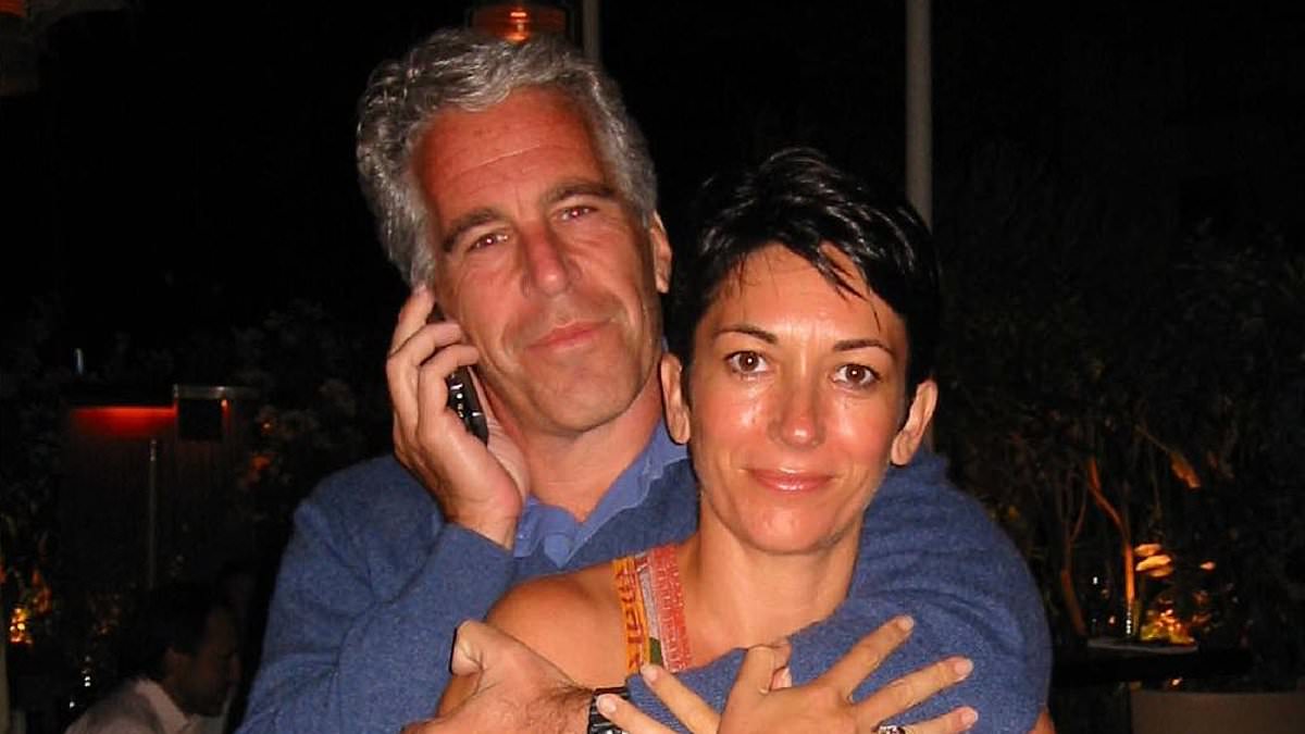 alert-–-ghislaine-maxwell-answered-‘every-single-question’-during-secret-meeting-with-trump’s-doj-amid-epstein-‘cover-up’-claims