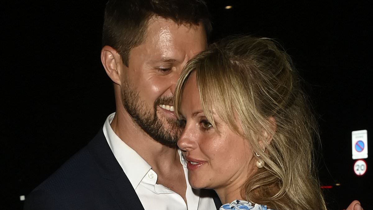 alert-–-tina-o’brien-passionately-kisses-new-interior-design-mogul-boyfriend-adam-fadle-as-they-depart-jack-p.-shepherd’s-wedding-in-the-early-hours